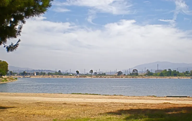 Santa Ana River Lakes, California