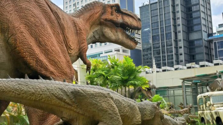 7 Wild Theories on How Dinosaurs Could Have Evolved If They Hadn’t Gone Extinct